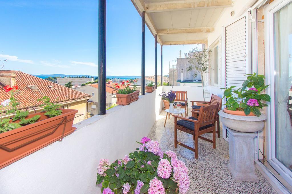 Apartments Vinko Split Exterior photo